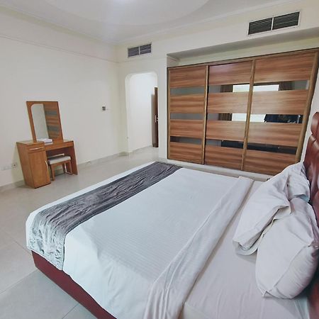 Marina Tower Hotel Manama Eksteriør billede
