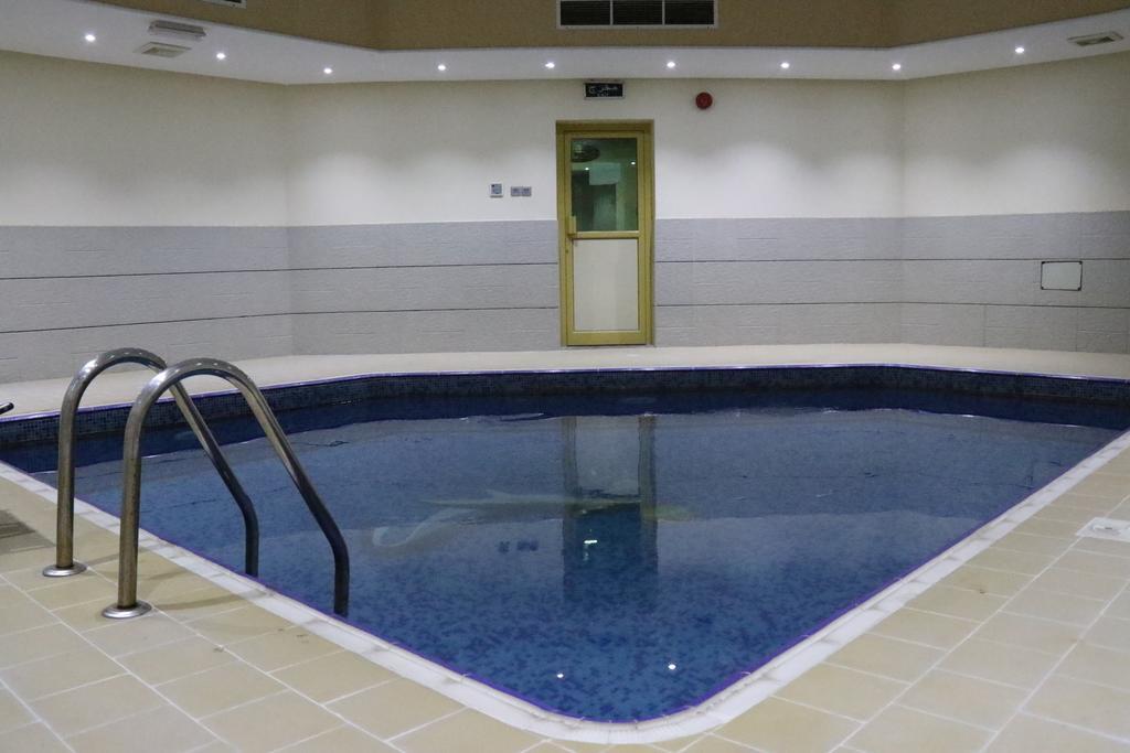 Marina Tower Hotel Manama Eksteriør billede