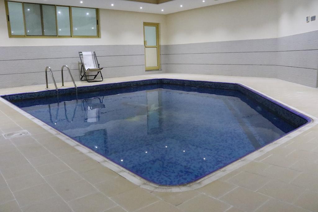 Marina Tower Hotel Manama Eksteriør billede